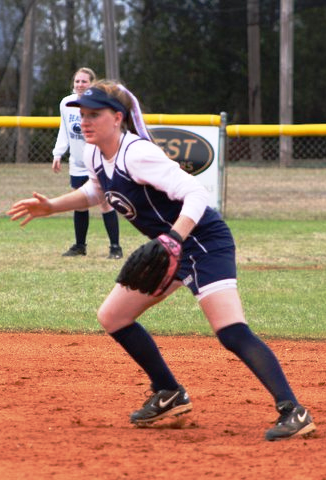 Lady Lions split with Thiel